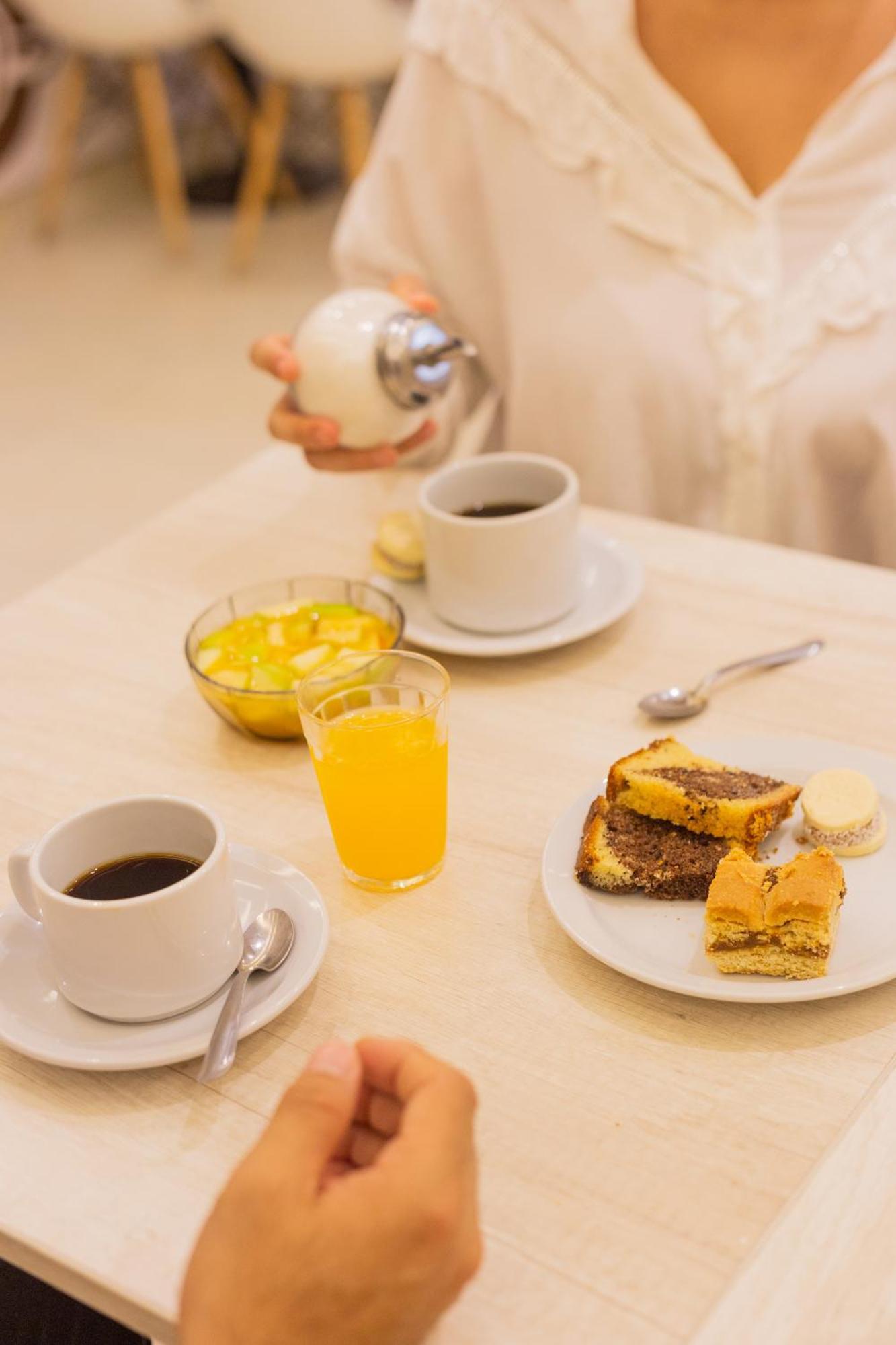 Hotel Mediterraneo Сан-Мигель-де-Тукуман Экстерьер фото